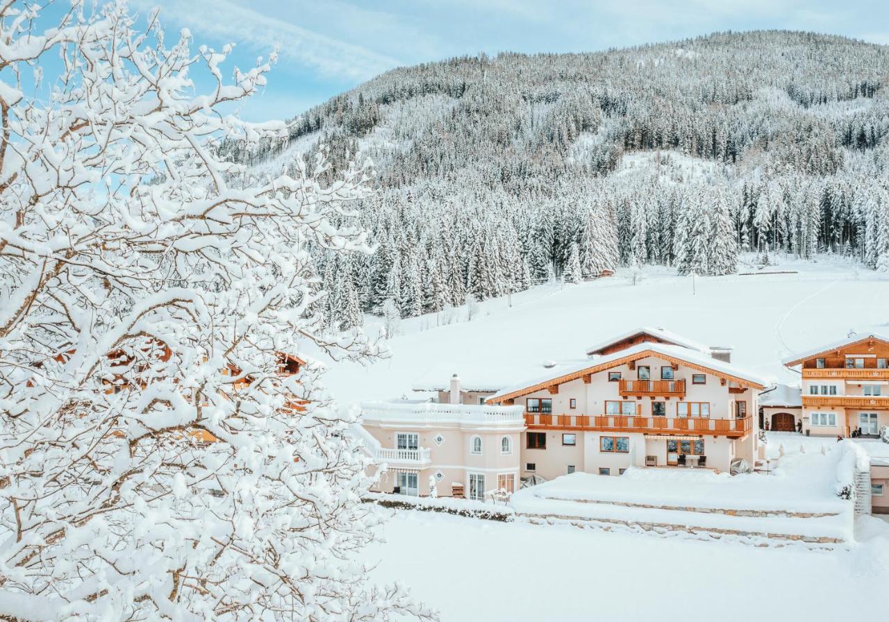 Отель Gaestehaus Eder Санкт-Мартин-ам-Тенненгебирге Экстерьер фото